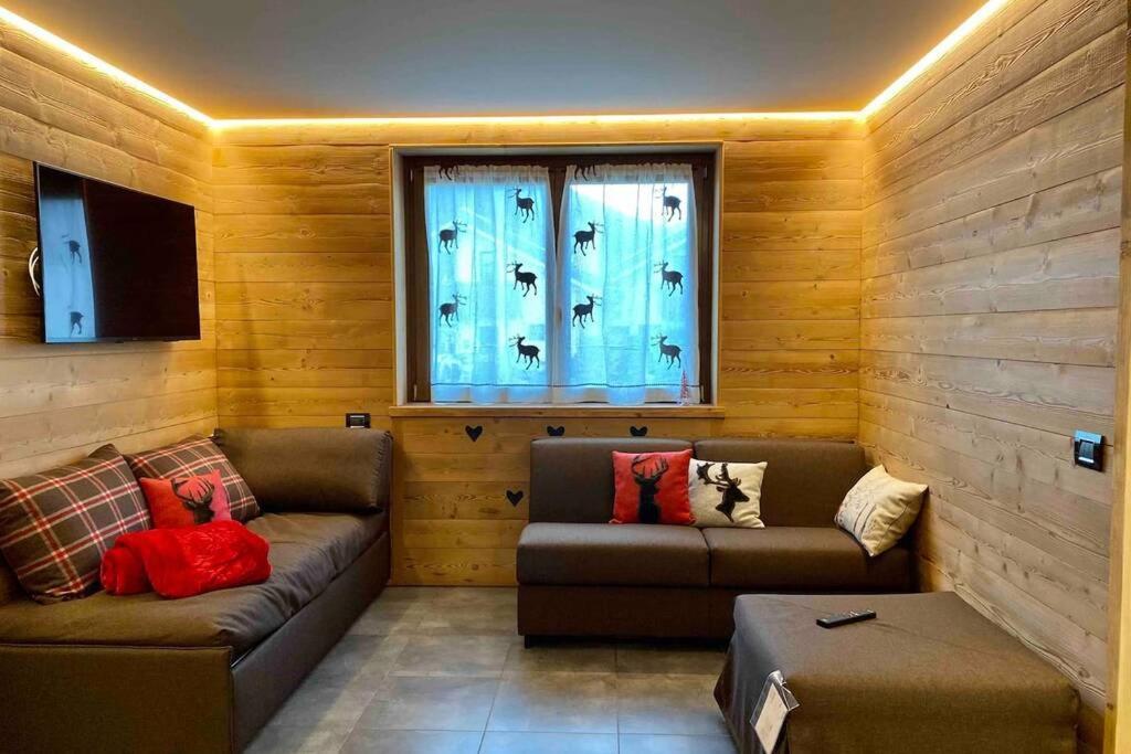 La Petite Maison D'Erika Aosta Ngoại thất bức ảnh